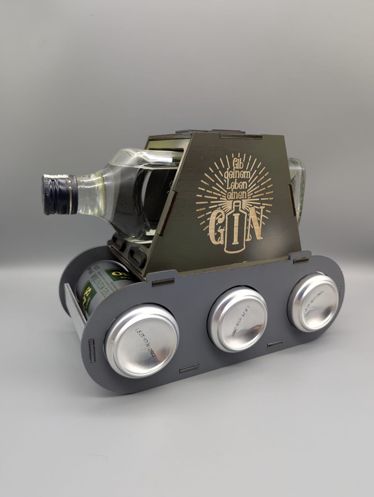 Ginpanzer – Geschenk für Männer zum Vatertag & Geburtstag mit Wunschgravur