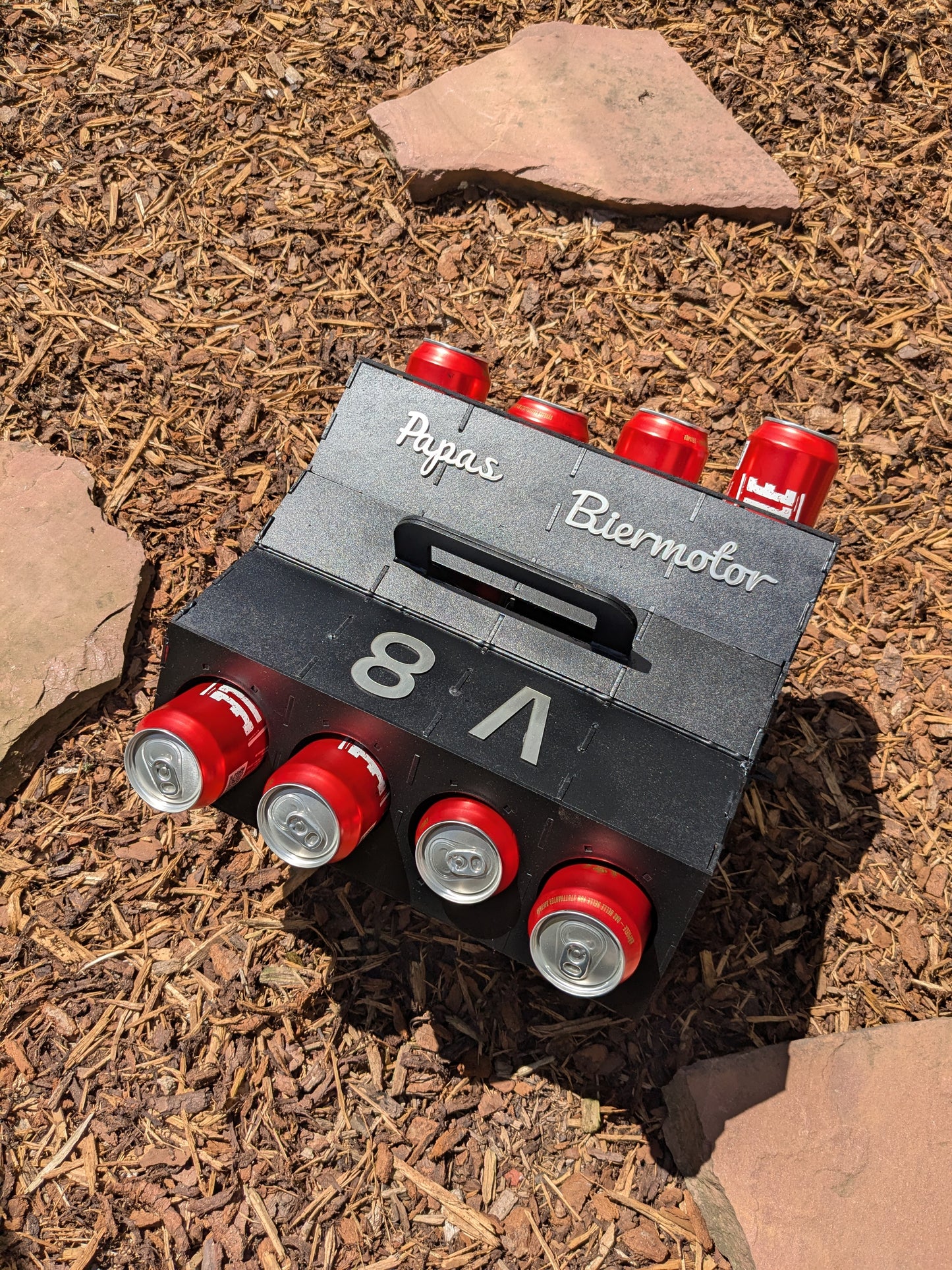 Biermotor V8 – Personalisierter Bierträger als Geschenk für Männer, Papa & Opa