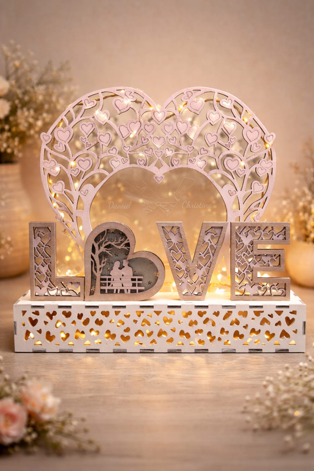 Personalisierter Liebes-Aufsteller mit Gravur & LED-Beleuchtung – Holz & Acryl