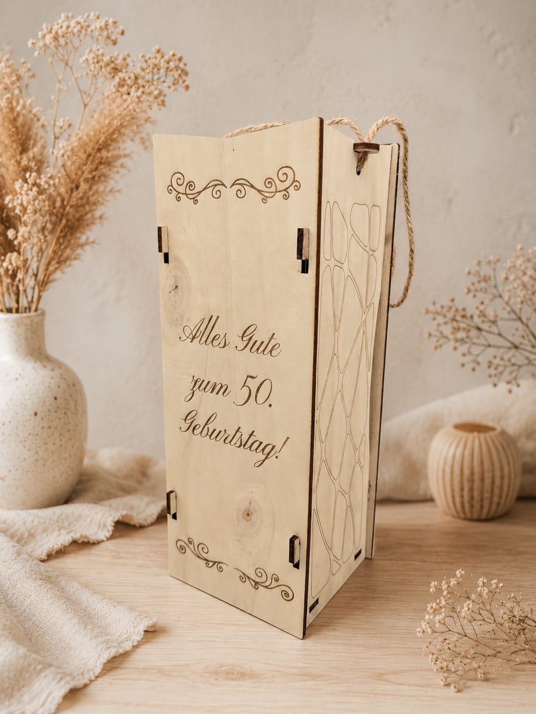 Weingeschenkbox Weingefängnis – Personalisierte Geschenkbox aus Holz
