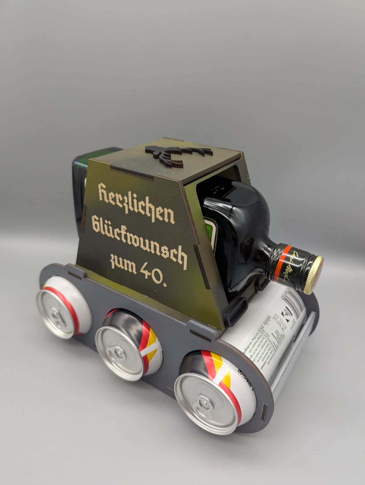 Jägerpanzer – Geschenk für Männer zum Vatertag & Geburtstag mit Wunschgravur