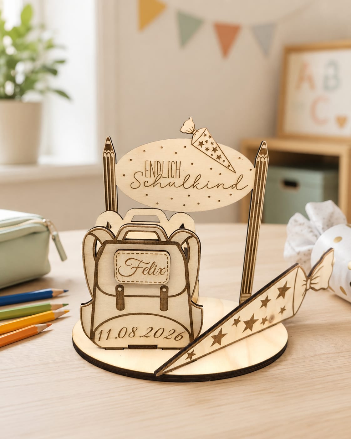 Personalisiertes Einschulungsgeschenk aus Holz – mit Name & Datum